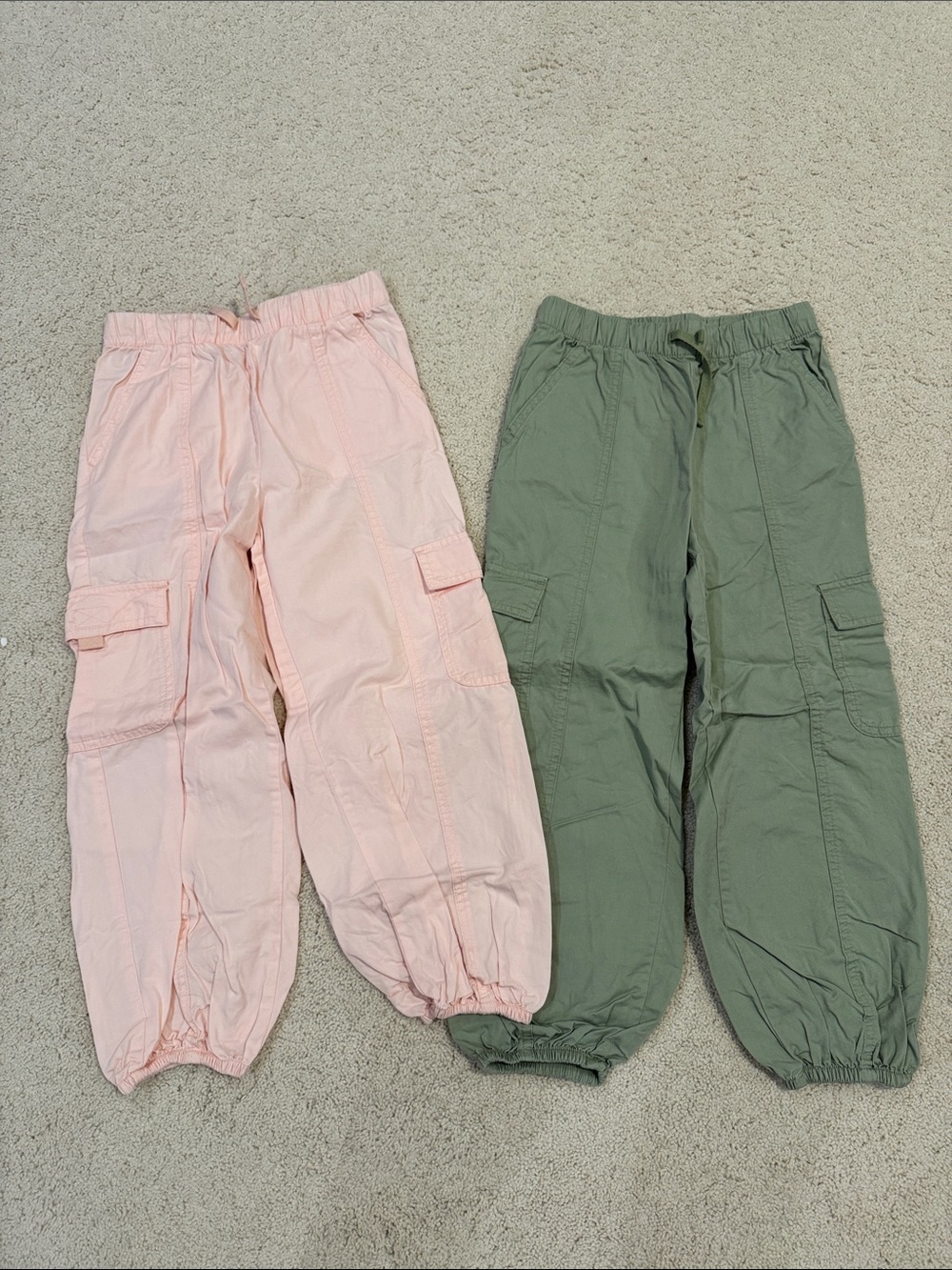 2 pairs of Cat & Jack Kids Cargo Joggers - Light Pink & Olive